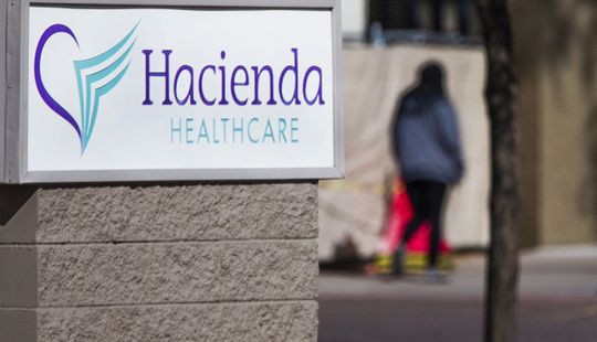 Vụ bệnh nh&acirc;n sống thực vật 14 năm đột nhi&ecirc;n sinh con: Đ&igrave;nh chỉ b&aacute;c sĩ gốc Việt li&ecirc;n đới - Ảnh 2.