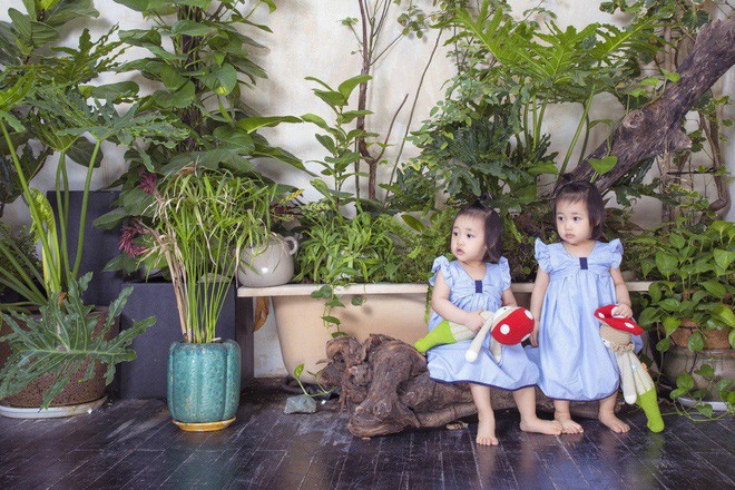Vẻ đáng yêu của cặp diễn viên nhí sinh đôi trong Gạo nếp gạo tẻ - Ảnh 5. Vẻ đáng yêu của cặp diễn viên nhí sinh đôi trong Gạo nếp gạo tẻ - Ảnh 5.