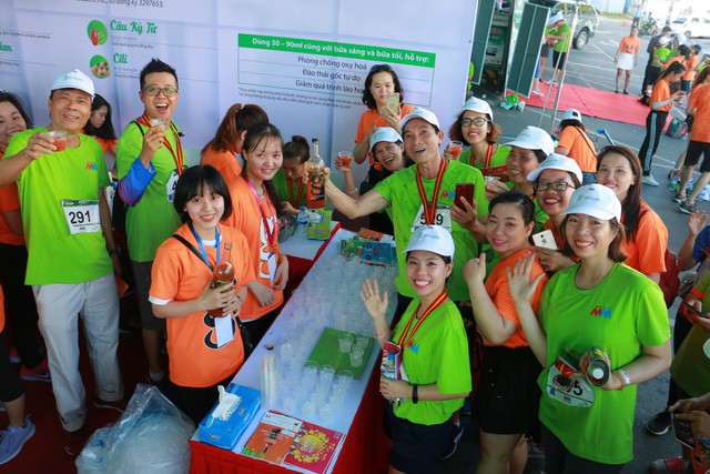 Gấc - bí quyết trẻ, khỏe cho phái đẹp - Ảnh 2. Gấc - bí quyết trẻ, khỏe cho phái đẹp - Ảnh 2.