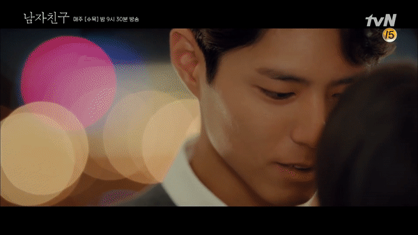 Song Hye Kyo thử th&aacute;ch sự ki&ecirc;n nhẫn của Song Joong Ki bằng nụ h&ocirc;n cuồng nhiệt d&agrave;i gần 1 ph&uacute;t với Park Bo Gum - Ảnh 7.