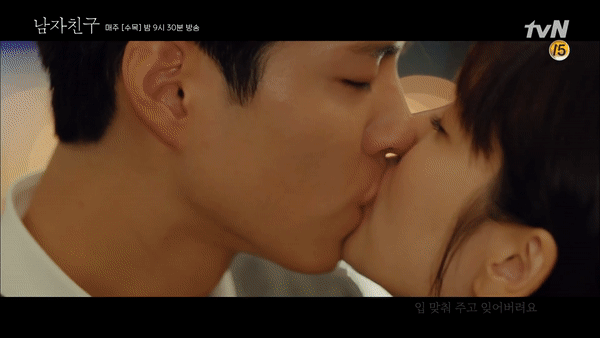 Song Hye Kyo thử th&aacute;ch sự ki&ecirc;n nhẫn của Song Joong Ki bằng nụ h&ocirc;n cuồng nhiệt d&agrave;i gần 1 ph&uacute;t với Park Bo Gum - Ảnh 9.