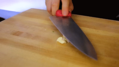 Cứ ăn mãi thịt ngấy đến tận cổ nên tôi làm thêm cả món salad dưa chuột này, ai ngờ nồi cơm hết veo - Ảnh 7. Cứ ăn mãi thịt ngấy đến tận cổ nên tôi làm thêm cả món salad dưa chuột này, ai ngờ nồi cơm hết veo - Ảnh 7.