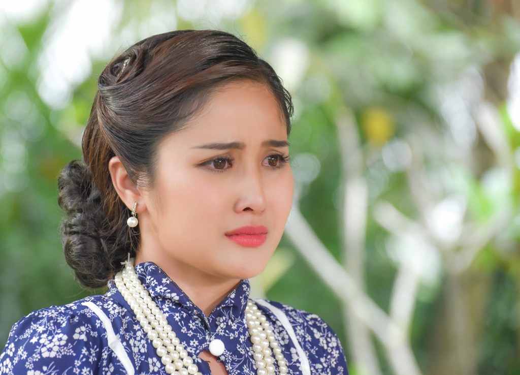 Thân thế và nhan sắc gây bất ngờ của "kẻ thế thân" Nhật Kim Anh trong "Tiếng sét trong mưa" - Ảnh 1. Thân thế và nhan sắc gây bất ngờ của "kẻ thế thân" Nhật Kim Anh trong "Tiếng sét trong mưa" - Ảnh 1.