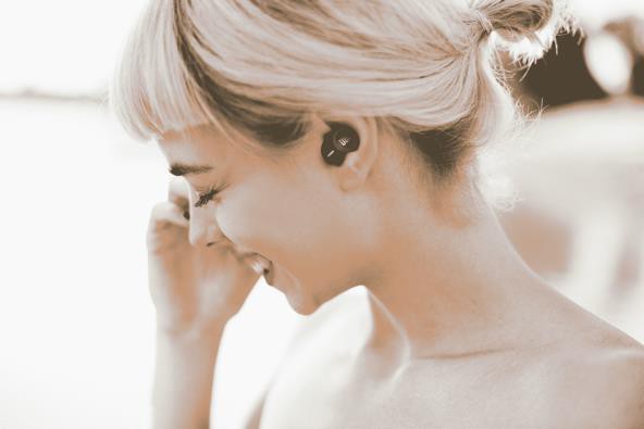 Phụ nữ thời đại 4.0 n&ecirc;n sở hữu tai nghe true wireless n&agrave;o? - Ảnh 4.