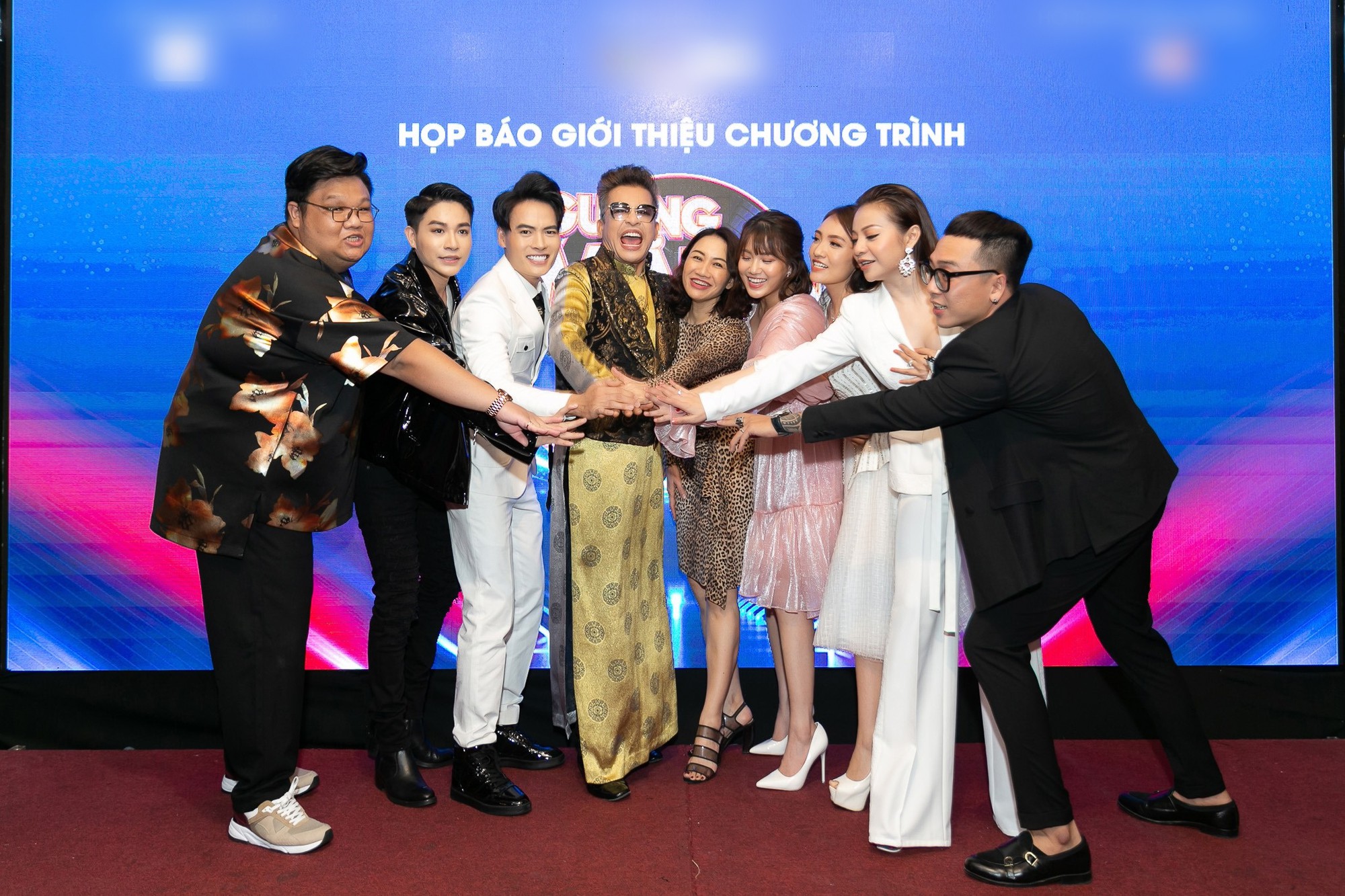 Thanh Bạch lần đầu lên tiếng sau ồn ào với vợ cũ Xuân Hương: "Người hại không chết, trời hại mới chết" - Ảnh 3. Thanh Bạch lần đầu lên tiếng sau ồn ào với vợ cũ Xuân Hương: "Người hại không chết, trời hại mới chết" - Ảnh 3.