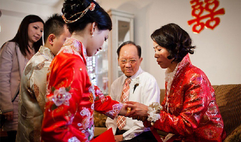 “Liều mình” cho mẹ chồng tương lai vay hẳn 200 triệu, cô gái “rụng rời” với màn trả nợ của mẹ chồng ngay trong đám cưới - Ảnh 2. “Liều mình” cho mẹ chồng tương lai vay hẳn 200 triệu, cô gái “rụng rời” với màn trả nợ của mẹ chồng ngay trong đám cưới - Ảnh 2.