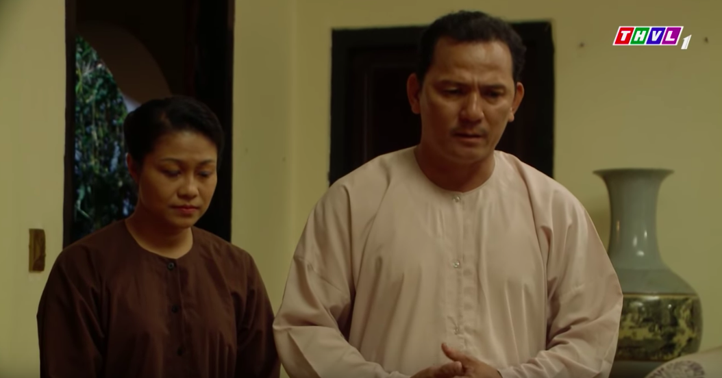 "Tiếng sét trong mưa": Nửa đêm đến nhà kiếm chồng người khác, Hai Sáng mặt sẹo bị đánh ghen tập thể - Ảnh 8. "Tiếng sét trong mưa": Nửa đêm đến nhà kiếm chồng người khác, Hai Sáng mặt sẹo bị đánh ghen tập thể - Ảnh 8.