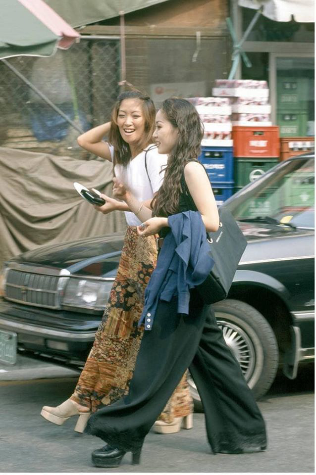 Nam thanh nữ t&uacute; xứ H&agrave;n những năm 90: L&ecirc;n đồ chặt ch&eacute;m, bắt trend - Ảnh 3.