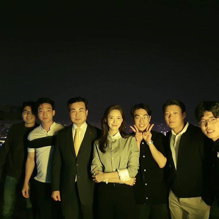 Hóa ra đây là nơi mà "nữ thần" Yoona (SNSD) nhất định phải tới khi đến Hà Nội - Ảnh 3. Hóa ra đây là nơi mà "nữ thần" Yoona (SNSD) nhất định phải tới khi đến Hà Nội - Ảnh 3.