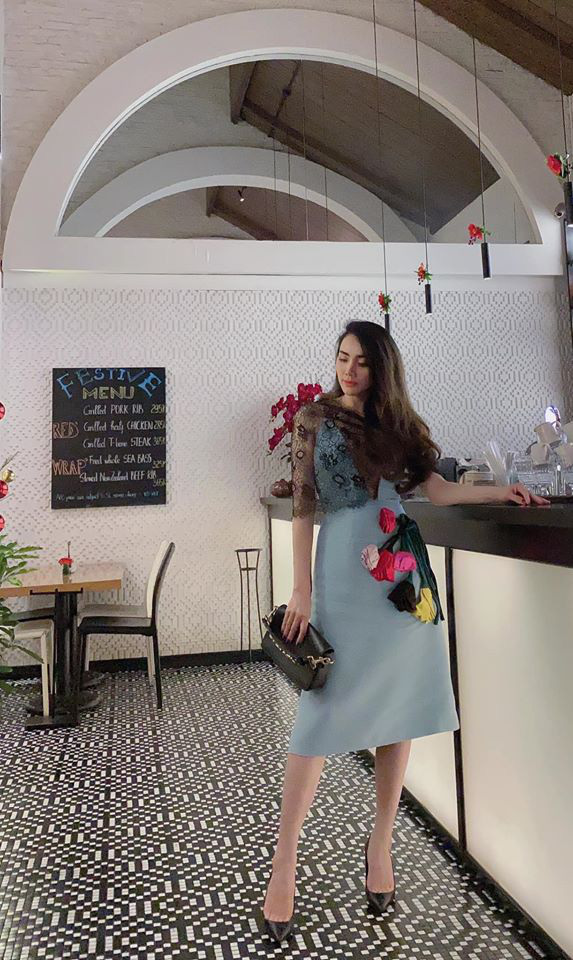 Soi nhất cử nhất động của sao Việt 18/12 - Ảnh 12. Soi nhất cử nhất động của sao Việt 18/12 - Ảnh 12.