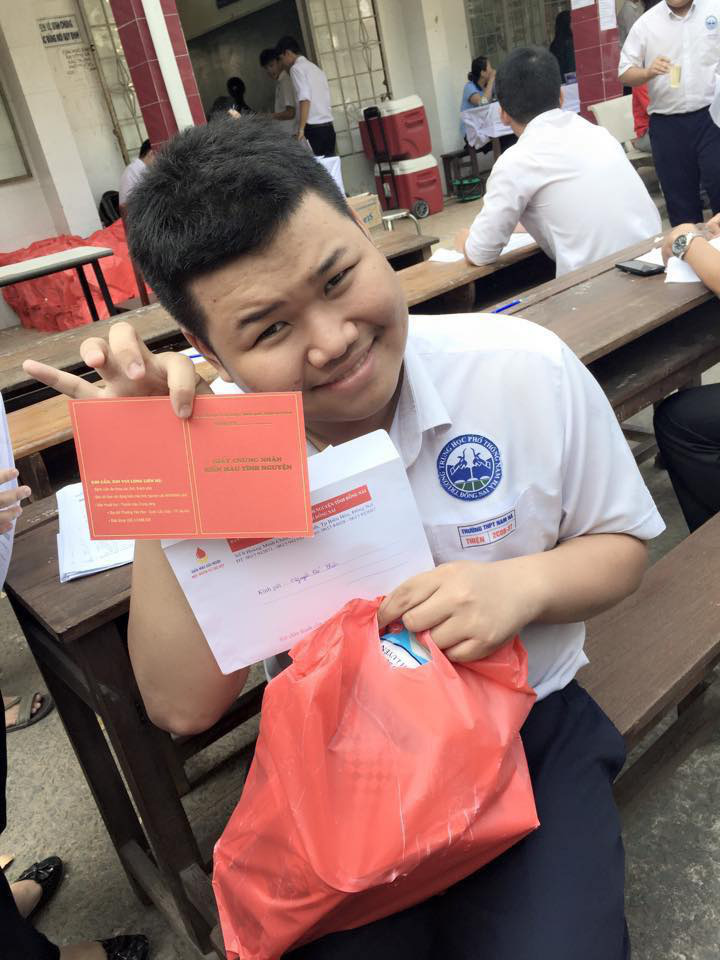 Bị trêu chọc là “Happy Polla Việt Nam”, chàng trai nặng hơn một tạ quyết giảm cân, phẫu thuật và cú “lội ngược dòng” khiến bao chị em chao đảo - Ảnh 2. Bị trêu chọc là “Happy Polla Việt Nam”, chàng trai nặng hơn một tạ quyết giảm cân, phẫu thuật và cú “lội ngược dòng” khiến bao chị em chao đảo - Ảnh 2.