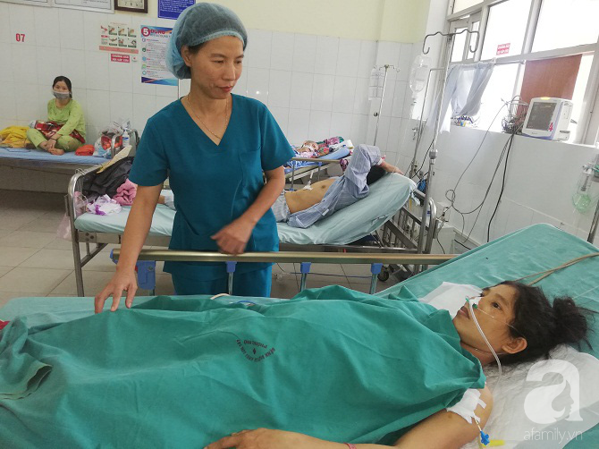 Cấp cứu thành công sản phụ mang thai lần 4 băng huyết sau sinh - tai biến sản khoa khiến nhiều chị em lo sợ - Ảnh 1. Cấp cứu thành công sản phụ mang thai lần 4 băng huyết sau sinh - tai biến sản khoa khiến nhiều chị em lo sợ - Ảnh 1.