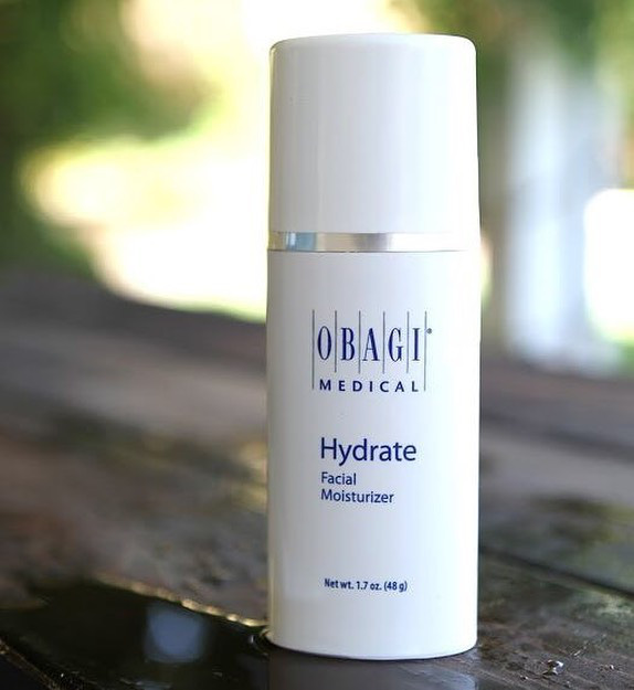 Lựa chọn của b&aacute;c sĩ: 8 sản phẩm skincare l&agrave;nh t&iacute;nh gi&uacute;p da bạn đẹp căng, nếu c&oacute; mụn cũng sạch bong kh&ocirc;ng tỳ vết - Ảnh 4.