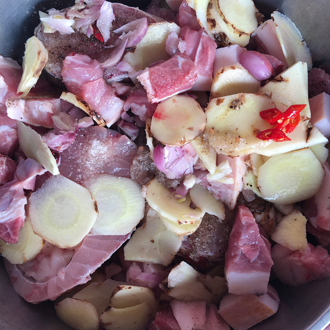 Tác dụng siêu tuyệt vời của củ riềng đối với sức khỏe - Ảnh 4. Tác dụng siêu tuyệt vời của củ riềng đối với sức khỏe - Ảnh 4.