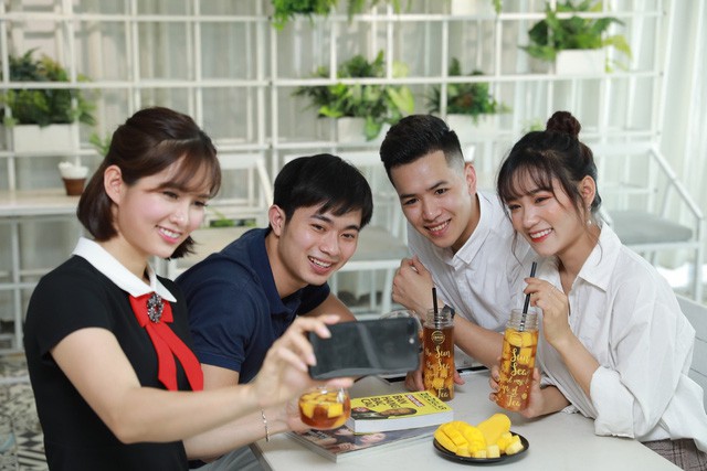 Bye Bye những thức uống quen thuộc, thử ngay 4 loại trà hot Tết này! - Ảnh 5. Bye Bye những thức uống quen thuộc, thử ngay 4 loại trà hot Tết này! - Ảnh 5.