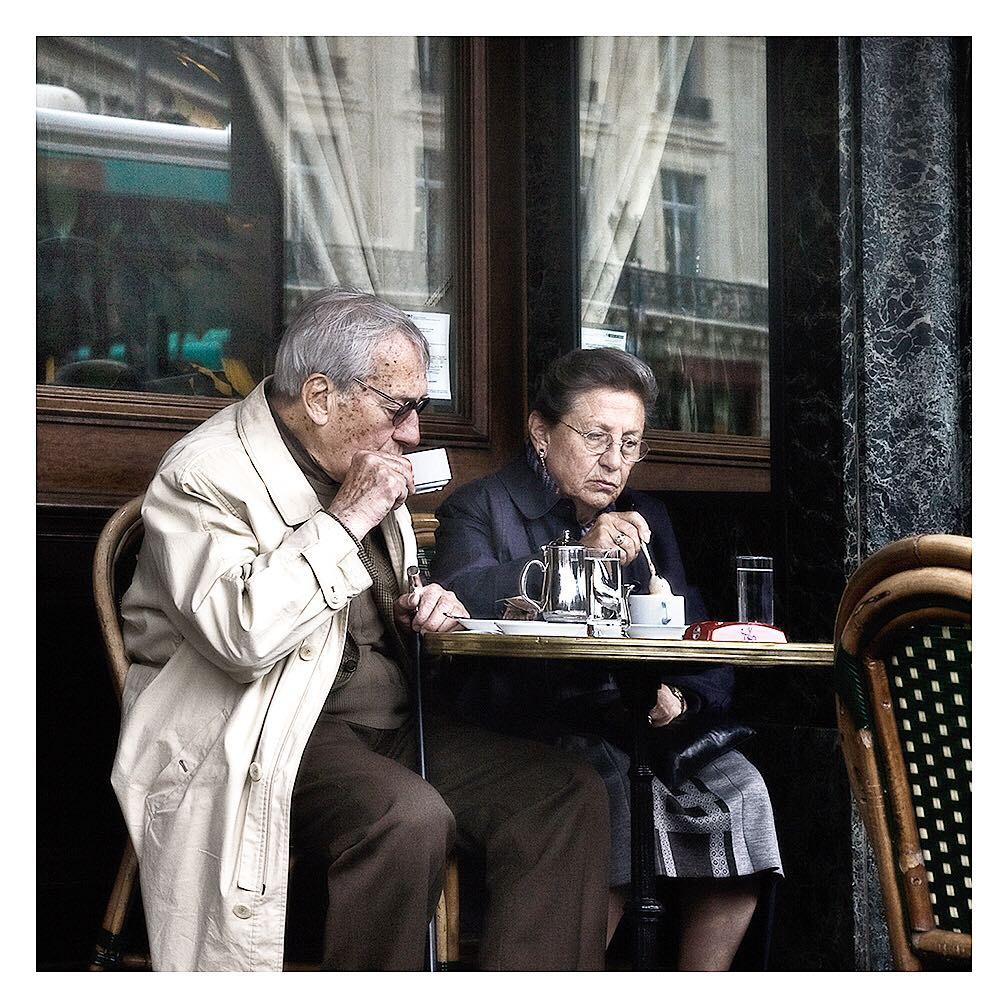 Văn hóa cafe vỉa hè ở kinh đô ánh sáng Paris có gì độc đáo hơn so với cafe bệt Hà Nội, Sài Gòn? - Ảnh 10. Văn hóa cafe vỉa hè ở kinh đô ánh sáng Paris có gì độc đáo hơn so với cafe bệt Hà Nội, Sài Gòn? - Ảnh 10.