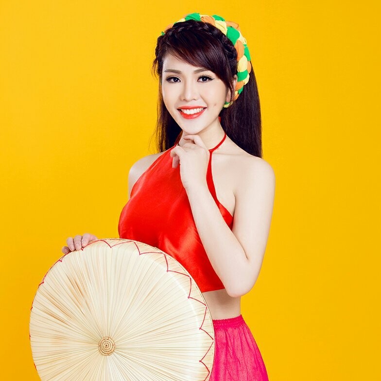 Chuyện tình cô nàng chuyển giới nặng 100kg và chàng ốc tiêu Sài Gòn: 6 năm yêu nhau không cần hoa và quà vào Valentine! - Ảnh 2. Chuyện tình cô nàng chuyển giới nặng 100kg và chàng ốc tiêu Sài Gòn: 6 năm yêu nhau không cần hoa và quà vào Valentine! - Ảnh 2.
