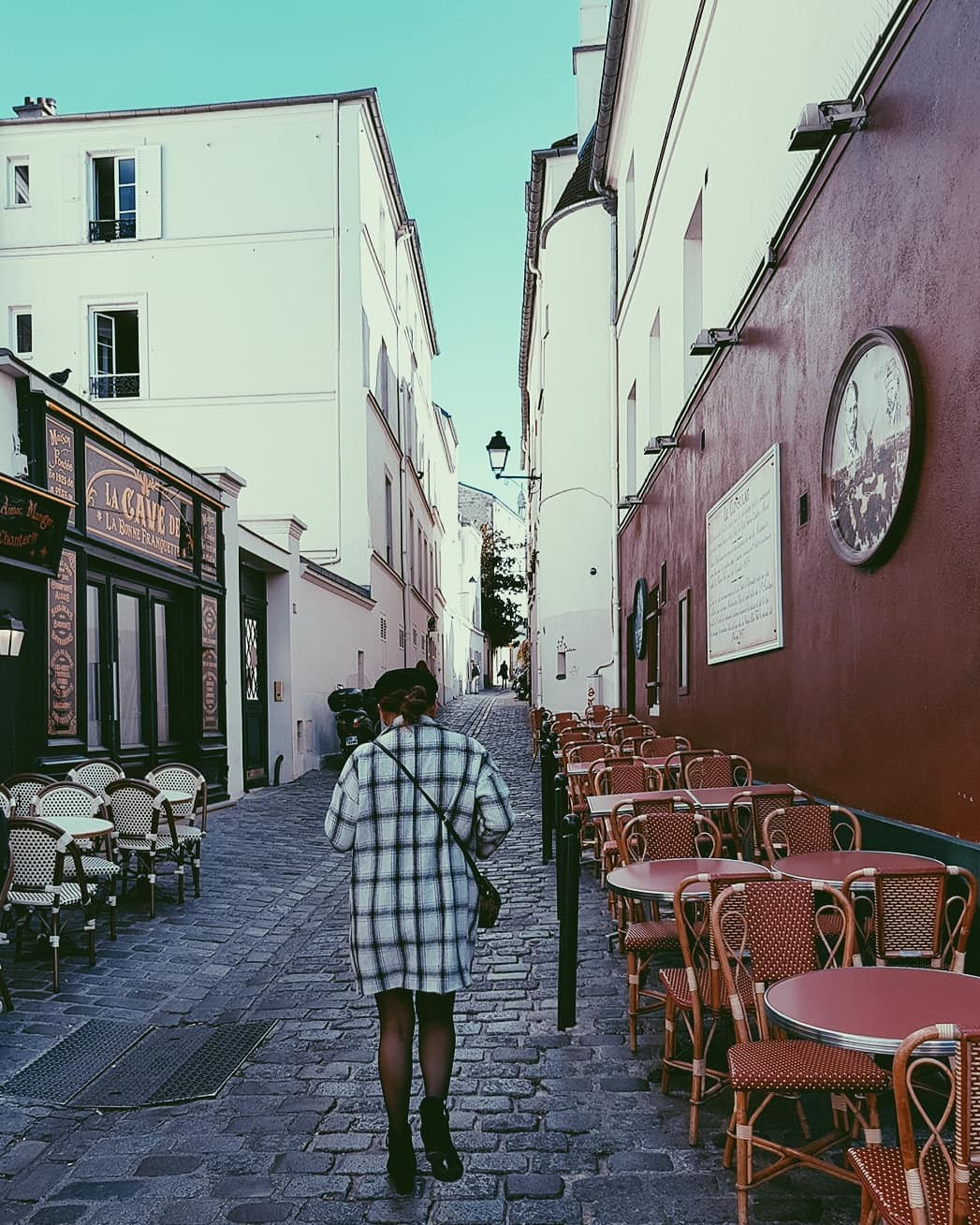 Văn hóa cafe vỉa hè ở kinh đô ánh sáng Paris có gì độc đáo hơn so với cafe bệt Hà Nội, Sài Gòn? - Ảnh 19. Văn hóa cafe vỉa hè ở kinh đô ánh sáng Paris có gì độc đáo hơn so với cafe bệt Hà Nội, Sài Gòn? - Ảnh 19.