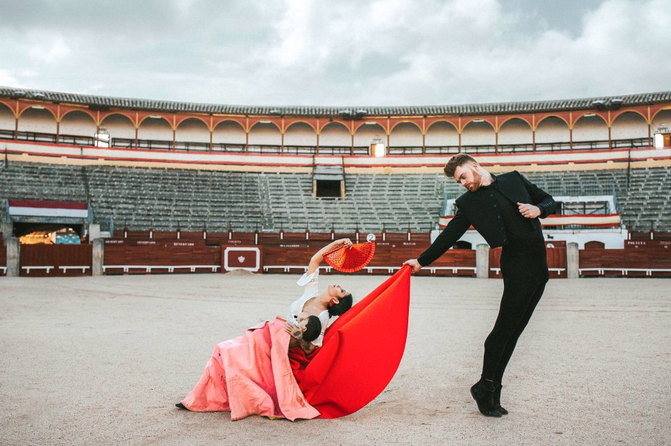 Ngỡ tưởng chuyện cho con bú là điều bình thường, thế nhưng người mẹ này lại bị sỉ nhục không thương tiếc và bị gọi là kẻ ấu dâm - Ảnh 2. Ngỡ tưởng chuyện cho con bú là điều bình thường, thế nhưng người mẹ này lại bị sỉ nhục không thương tiếc và bị gọi là kẻ ấu dâm - Ảnh 2.