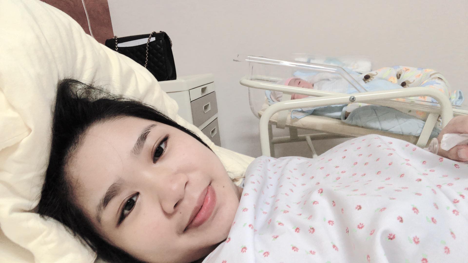 Mẹ trẻ kể hành trình sinh con gian nan, chịu đủ cả cảm giác đau đẻ, đau mổ, áp xe ngực khiến chị em đồng cảm - Ảnh 5. Mẹ trẻ kể hành trình sinh con gian nan, chịu đủ cả cảm giác đau đẻ, đau mổ, áp xe ngực khiến chị em đồng cảm - Ảnh 5.