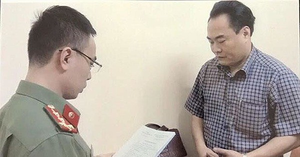 Trung tâm hỗ trợ người nghèo: Lừa người nghèo 148 tỷ đồng - Ảnh 1.