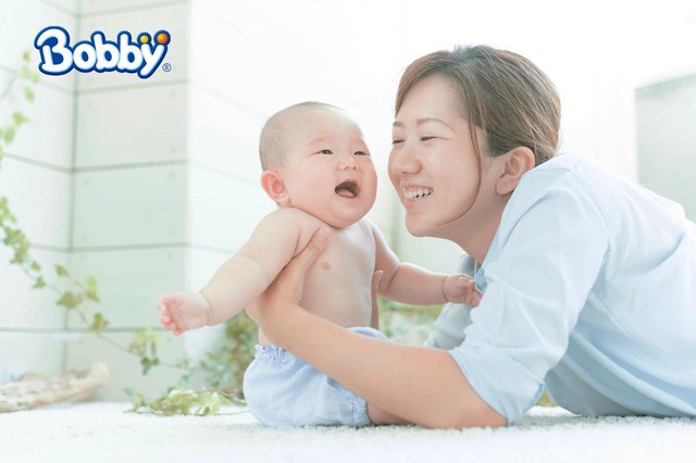 Cùng Bobby khám phá chiếc tã lý tưởng cho bé sơ sinh - Ảnh 4. Cùng Bobby khám phá chiếc tã lý tưởng cho bé sơ sinh - Ảnh 4.