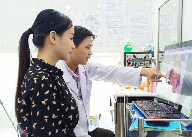 Giải mã phương pháp trồng răng thẩm mỹ không đau cùng chuyên gia - Ảnh 5. Giải mã phương pháp trồng răng thẩm mỹ không đau cùng chuyên gia - Ảnh 5.