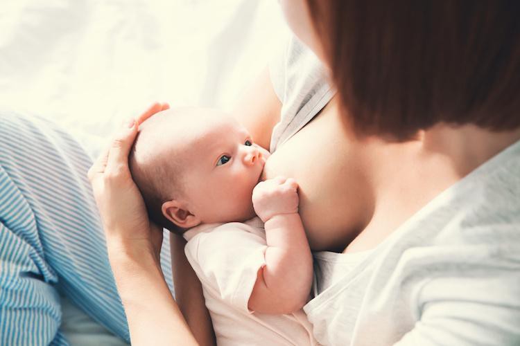 5 sự thật bất ngờ xoay quanh chuyện cho con bú dành cho những ai lần đầu làm mẹ - Ảnh 2. 5 sự thật bất ngờ xoay quanh chuyện cho con bú dành cho những ai lần đầu làm mẹ - Ảnh 2.
