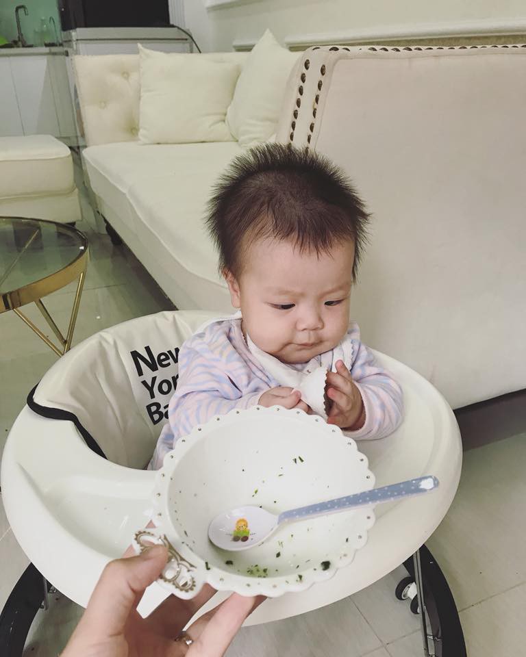 Mẹ 2 con chỉ ra 5 nguyên tắc bỏ túi giúp hành trình ăn dặm dễ không tưởng, con lúc nào cũng ăn sạch bát như con nhà người ta - Ảnh 3. Mẹ 2 con chỉ ra 5 nguyên tắc bỏ túi giúp hành trình ăn dặm dễ không tưởng, con lúc nào cũng ăn sạch bát như con nhà người ta - Ảnh 3.