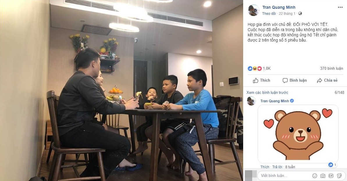 Học lỏm BTV Quang Minh cách xử lý xung đột khi nhà có 3 con trai: Họp gia đình rất công bằng và hài hước - Ảnh 2. Học lỏm BTV Quang Minh cách xử lý xung đột khi nhà có 3 con trai: Họp gia đình rất công bằng và hài hước - Ảnh 2.