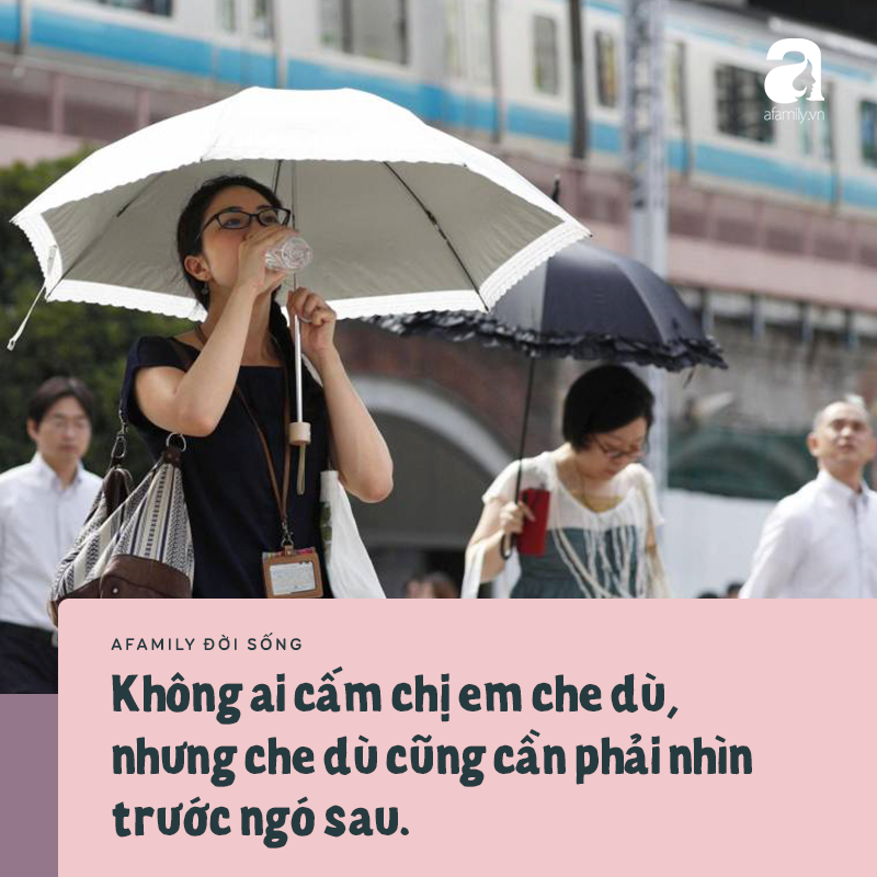 Chuyện ô dù của chị em công sở Sài Gòn: Da có thể đen nhưng ý tứ nhất định không được để mất! - Ảnh 2. Chuyện ô dù của chị em công sở Sài Gòn: Da có thể đen nhưng ý tứ nhất định không được để mất! - Ảnh 2.