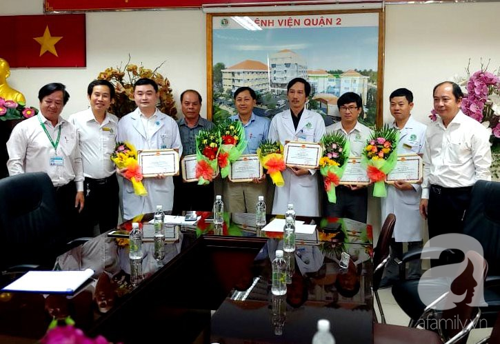 Phòng khám phối hợp bệnh viện cứu hai phụ nữ nguy kịch vì vỡ u buồng trứng, vỡ thai ngoài tử cung trong 1 ngày - Ảnh 2. Phòng khám phối hợp bệnh viện cứu hai phụ nữ nguy kịch vì vỡ u buồng trứng, vỡ thai ngoài tử cung trong 1 ngày - Ảnh 2.