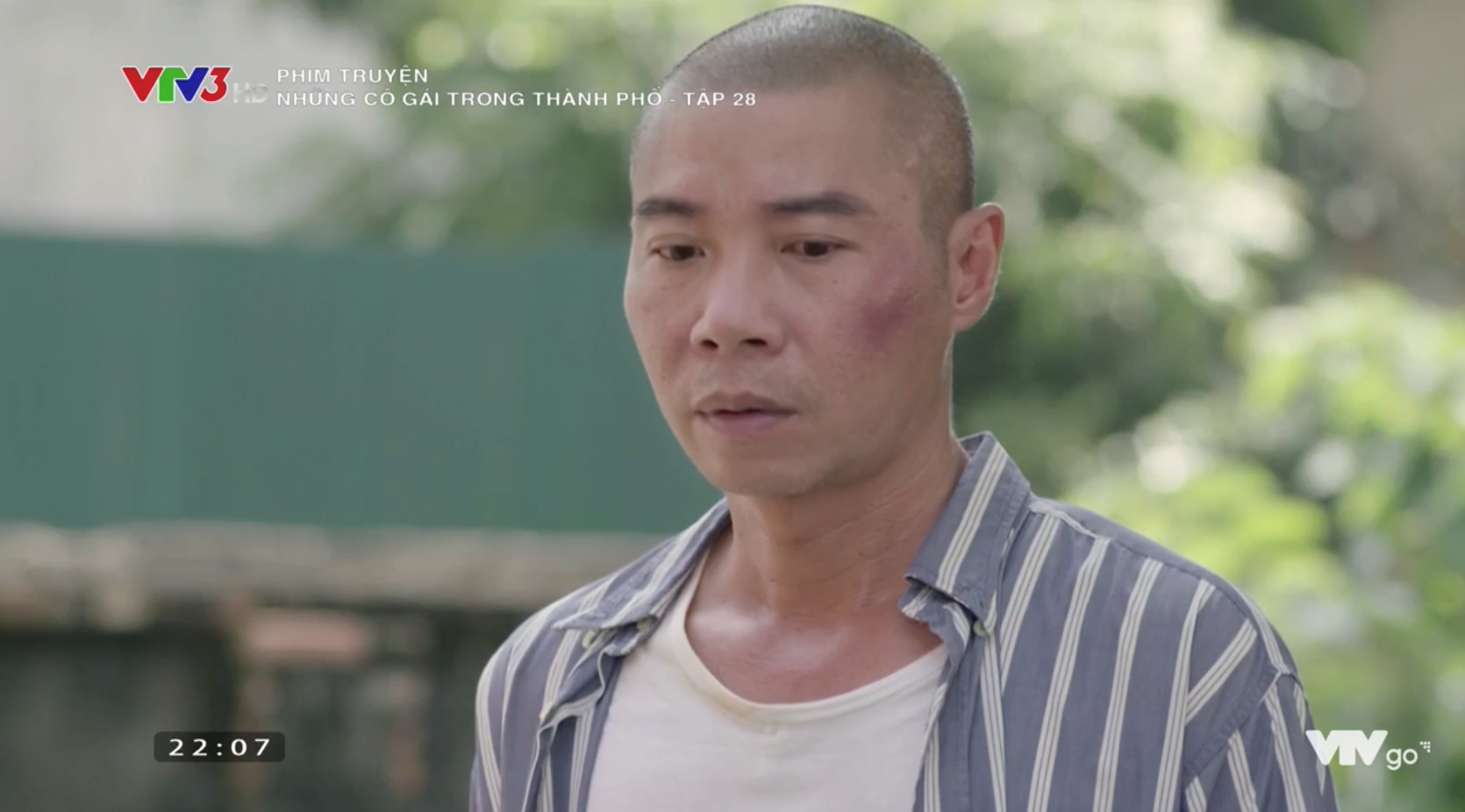 Khán giả bức xúc trước cái kết Những cô gái trong thành phố: Cặp đáng mong chờ lại không thành, cặp đáng ghét lại sống khỏe - Ảnh 4. Khán giả bức xúc trước cái kết Những cô gái trong thành phố: Cặp đáng mong chờ lại không thành, cặp đáng ghét lại sống khỏe - Ảnh 4.