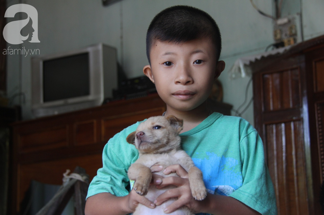 Phép màu đến với người anh tâm thần, cầu xin mọi người cứu lấy em trai 9 tuổi bị tim bẩm sinh - Ảnh 1.