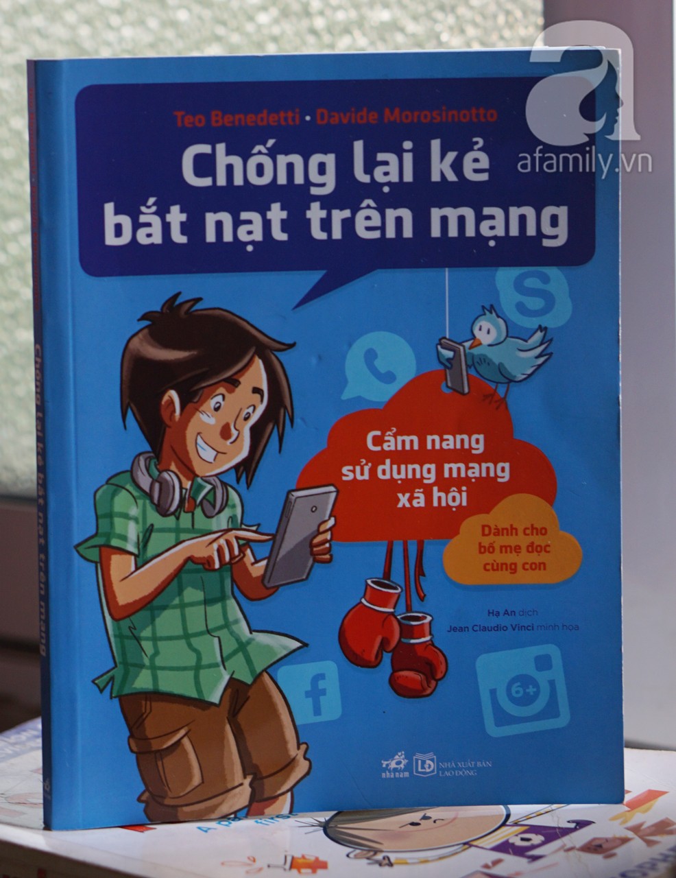 Cảm thấy sai lầm vì cấm con dùng điện thoại, xem iPad từ nhỏ và đây là cách mẹ Việt sửa sai đầy thuyết phục - Ảnh 2. Cảm thấy sai lầm vì cấm con dùng điện thoại, xem iPad từ nhỏ và đây là cách mẹ Việt sửa sai đầy thuyết phục - Ảnh 2.