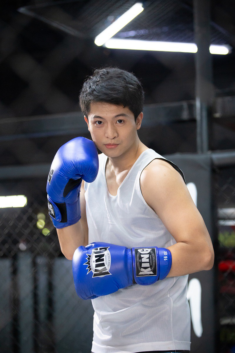 Vừa tái xuất, Harry Lu đã vướng phải tình tay ba với Trịnh Thảo - Sĩ Thanh - Ảnh 3. Vừa tái xuất, Harry Lu đã vướng phải tình tay ba với Trịnh Thảo - Sĩ Thanh - Ảnh 3.