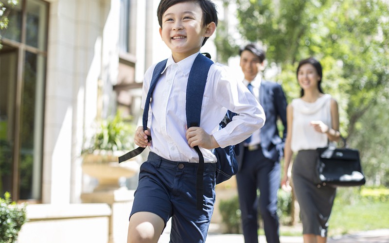 10 điều bố mẹ cần làm ngay để con được an toàn ở trường học, không để bị bạn bắt nạt ngay trong lớp - Ảnh 4. 10 điều bố mẹ cần làm ngay để con được an toàn ở trường học, không để bị bạn bắt nạt ngay trong lớp - Ảnh 4.