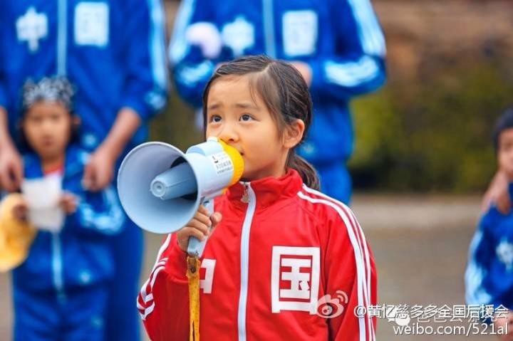 Sao nhí xinh đẹp của Bố ơi bản Trung lớn nhanh như thổi, gây sốt với chiều cao 1m7 khi mới 13 tuổi - Ảnh 1. Sao nhí xinh đẹp của Bố ơi bản Trung lớn nhanh như thổi, gây sốt với chiều cao 1m7 khi mới 13 tuổi - Ảnh 1.