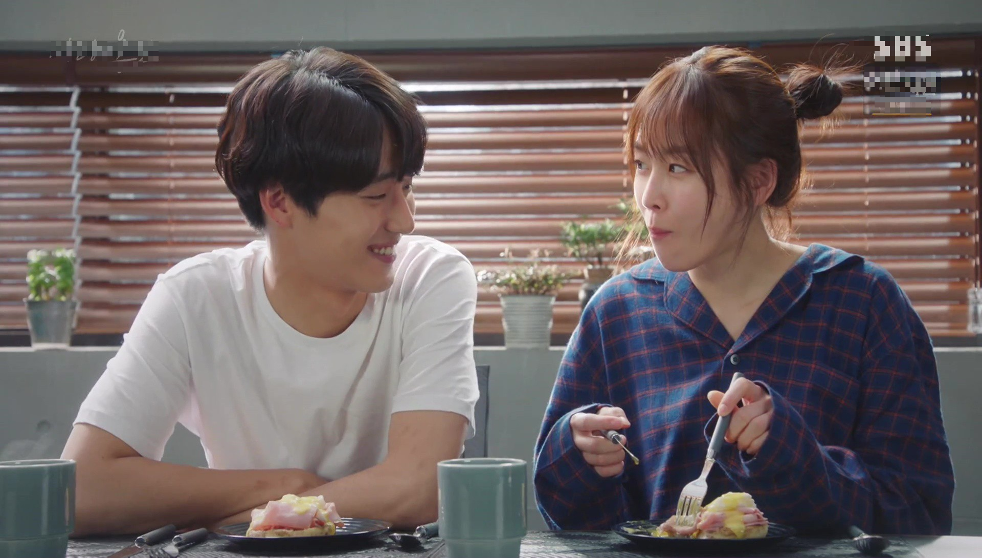 Đám cưới vừa xong, mẹ chồng gọi nàng dâu vào phòng kín và đưa ra yêu cầu khiến cô điếng người - Ảnh 1. Đám cưới vừa xong, mẹ chồng gọi nàng dâu vào phòng kín và đưa ra yêu cầu khiến cô điếng người - Ảnh 1.