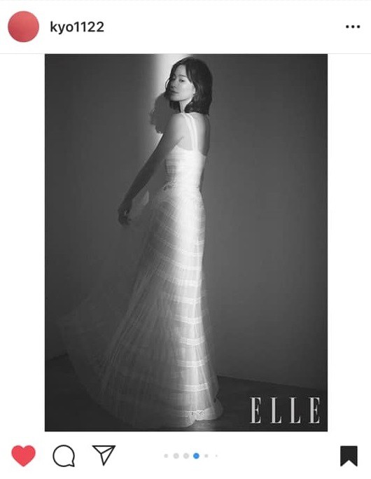 Từ sau khi tin đồn ly h&ocirc;n xuất hiện, Song Hye Kyo đ&atilde; li&ecirc;n tục c&oacute; h&agrave;nh động n&agrave;y khiến fan bất an - Ảnh 2.