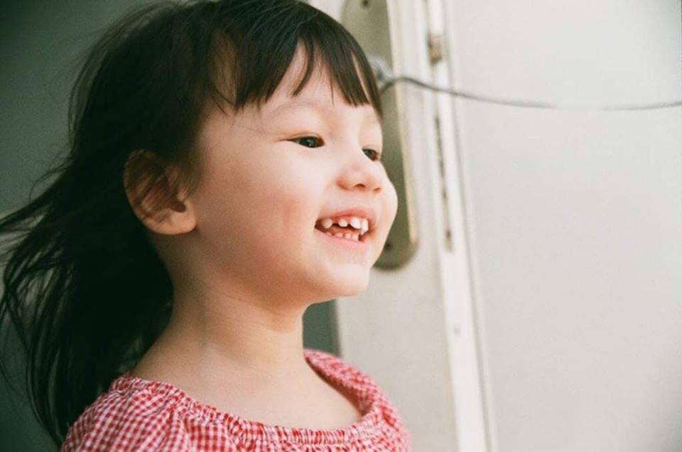 Sống bình yên hạnh phúc bên gia đình nhỏ nhưng ca sĩ Phương Vy vẫn không quên nhắn nhủ điều này tới con gái - Ảnh 3. Sống bình yên hạnh phúc bên gia đình nhỏ nhưng ca sĩ Phương Vy vẫn không quên nhắn nhủ điều này tới con gái - Ảnh 3.