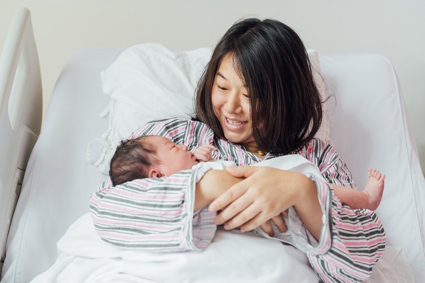 Những điều các mẹ sau sinh tuyệt đối nên tránh trong tháng đầu tiên “ở cữ” - Ảnh 2. Những điều các mẹ sau sinh tuyệt đối nên tránh trong tháng đầu tiên “ở cữ” - Ảnh 2.