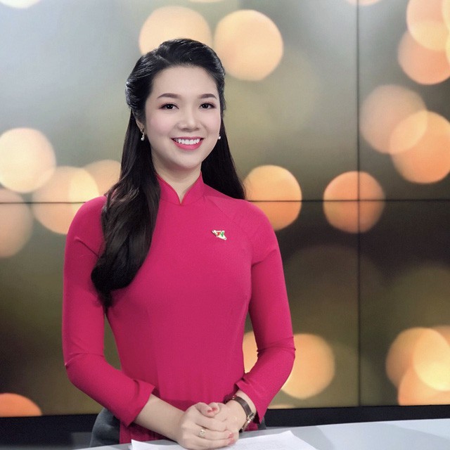 Làm môi màu sắc trong veo, tự nhiên chỉ sau 1 nốt nhạc - Ảnh 1. Làm môi màu sắc trong veo, tự nhiên chỉ sau 1 nốt nhạc - Ảnh 1.