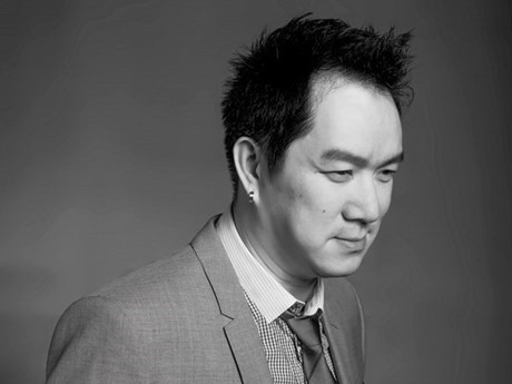 Cuộc sống của sao Việt ở Mỹ: Người bán quần áo, người sống trong nhà di động dành cho người nghèo - Ảnh 10. Cuộc sống của sao Việt ở Mỹ: Người bán quần áo, người sống trong nhà di động dành cho người nghèo - Ảnh 10.