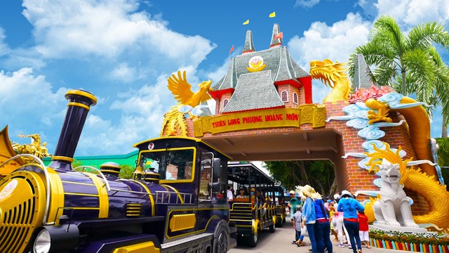 Mùng 10 tháng ba: Nhớ về nguồn cội với lễ hội giỗ Tổ Hùng Vương tại Suối Tiên - Ảnh 10. Mùng 10 tháng ba: Nhớ về nguồn cội với lễ hội giỗ Tổ Hùng Vương tại Suối Tiên - Ảnh 10.