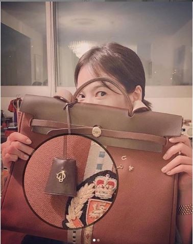 Song Hye Kyo tận hưởng thời gian nghỉ ngơi nhưng lại dấy l&ecirc;n tin đồn bầu b&iacute; nhờ chi tiết n&agrave;y  - Ảnh 5.