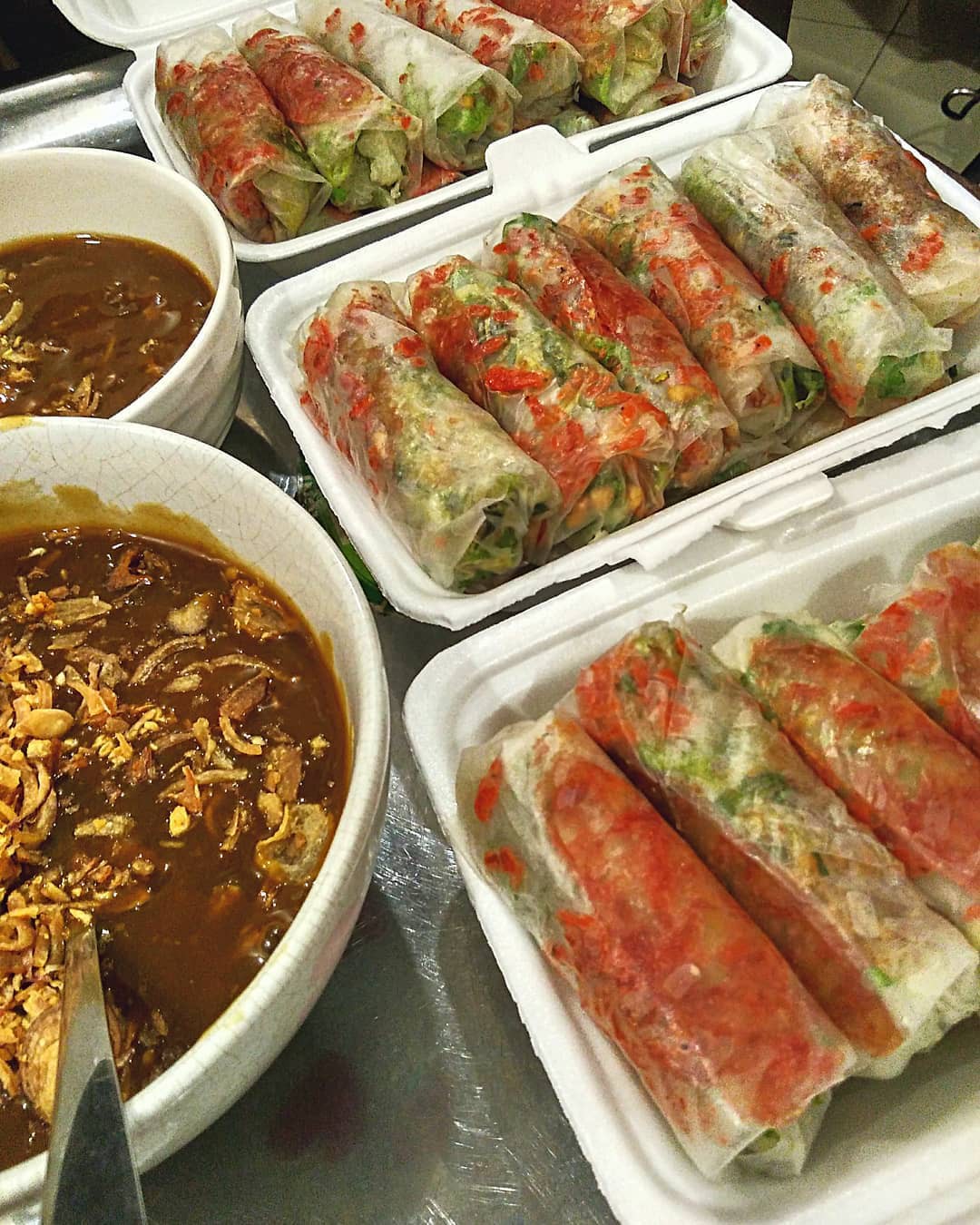 Điểm mặt 6 món ăn mùa hè được chị em văn phòng Sài Gòn sủng ái, gọi thả ga vẫn không lo cháy túi - Ảnh 5. Điểm mặt 6 món ăn mùa hè được chị em văn phòng Sài Gòn sủng ái, gọi thả ga vẫn không lo cháy túi - Ảnh 5.