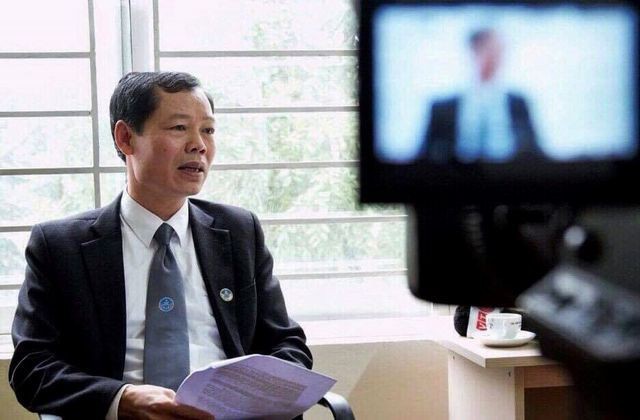 Người ph&aacute;t t&aacute;n clip n&oacute;ng của hot girl c&oacute; bị xử phạt? - Ảnh 2.