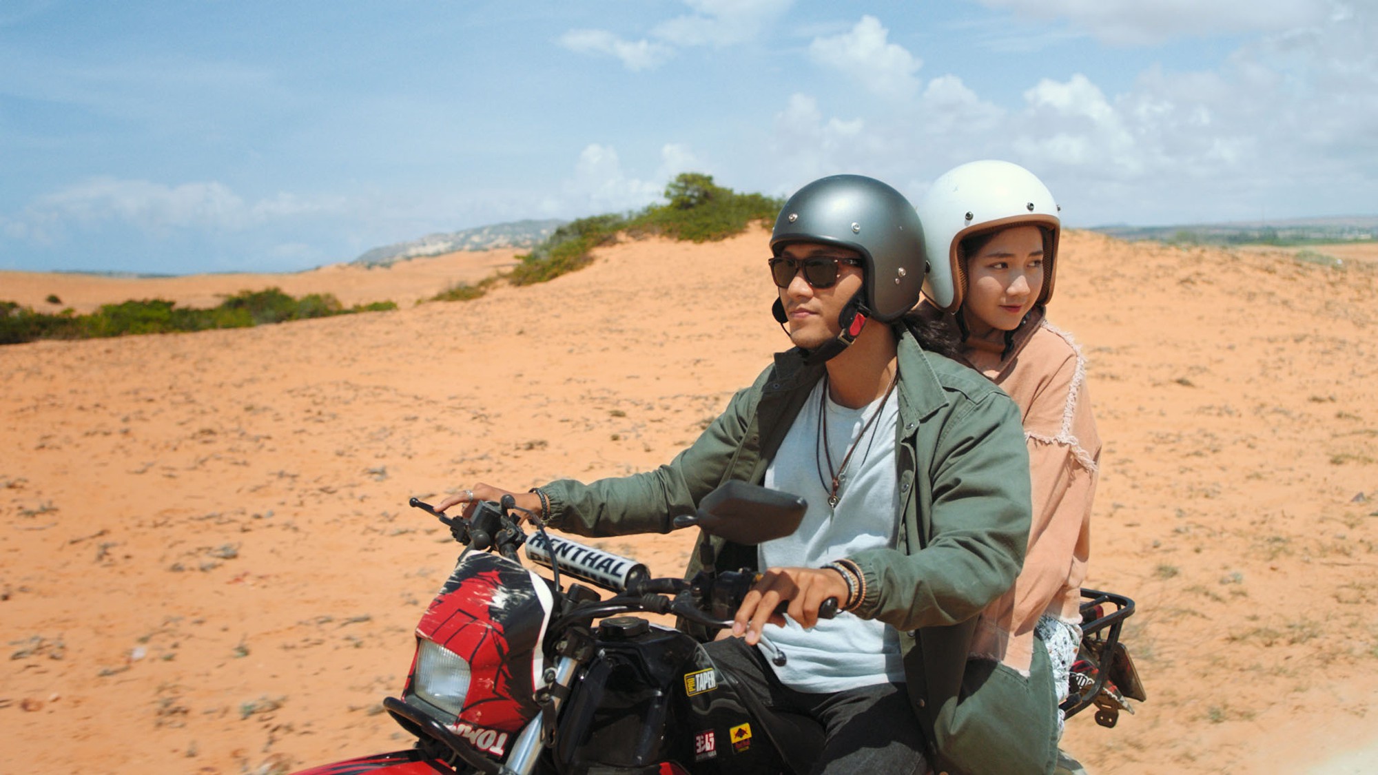 Sau khi làm con rơi của Trịnh Thăng Bình, Kiều Trinh cần phải mổ tim gấp - Ảnh 4. Sau khi làm con rơi của Trịnh Thăng Bình, Kiều Trinh cần phải mổ tim gấp - Ảnh 4.