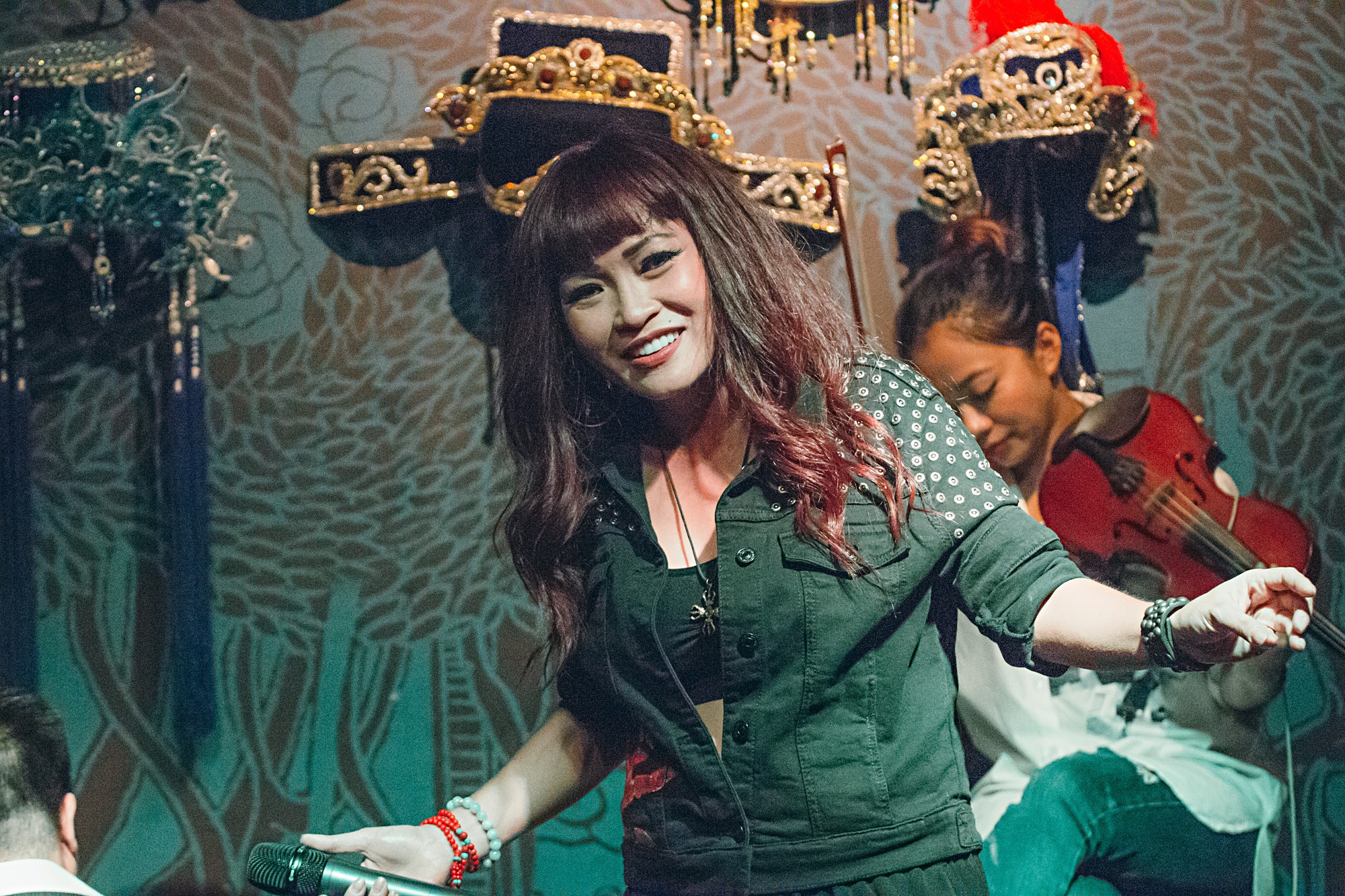 Con gái 14 tuổi của Phương Thanh giờ đã xinh như hot girl, xuất hiện đầy bất ngờ bên mẹ - Ảnh 7. Con gái 14 tuổi của Phương Thanh giờ đã xinh như hot girl, xuất hiện đầy bất ngờ bên mẹ - Ảnh 7.